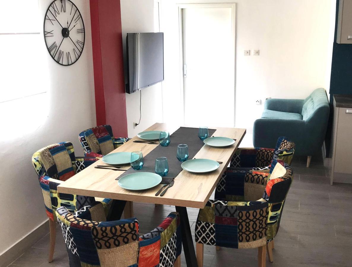 Punta Preko Apartments Luaran gambar