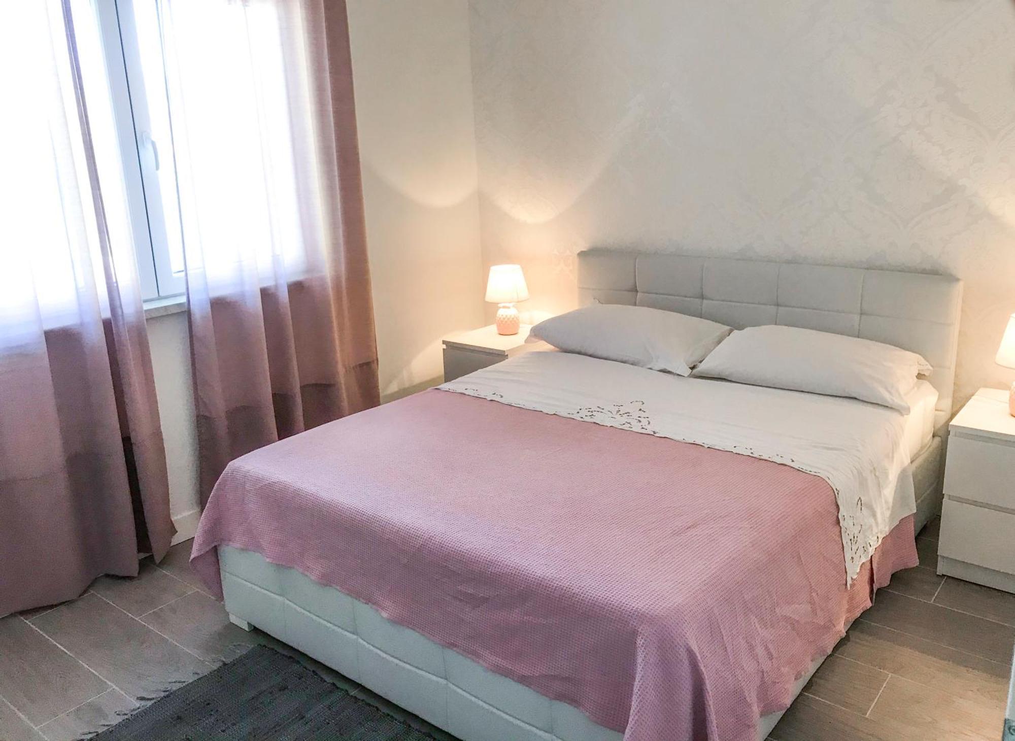 Punta Preko Apartments Luaran gambar