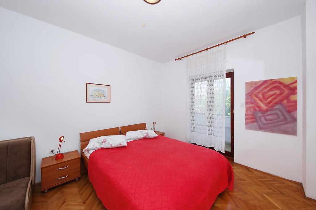Punta Preko Apartments Luaran gambar
